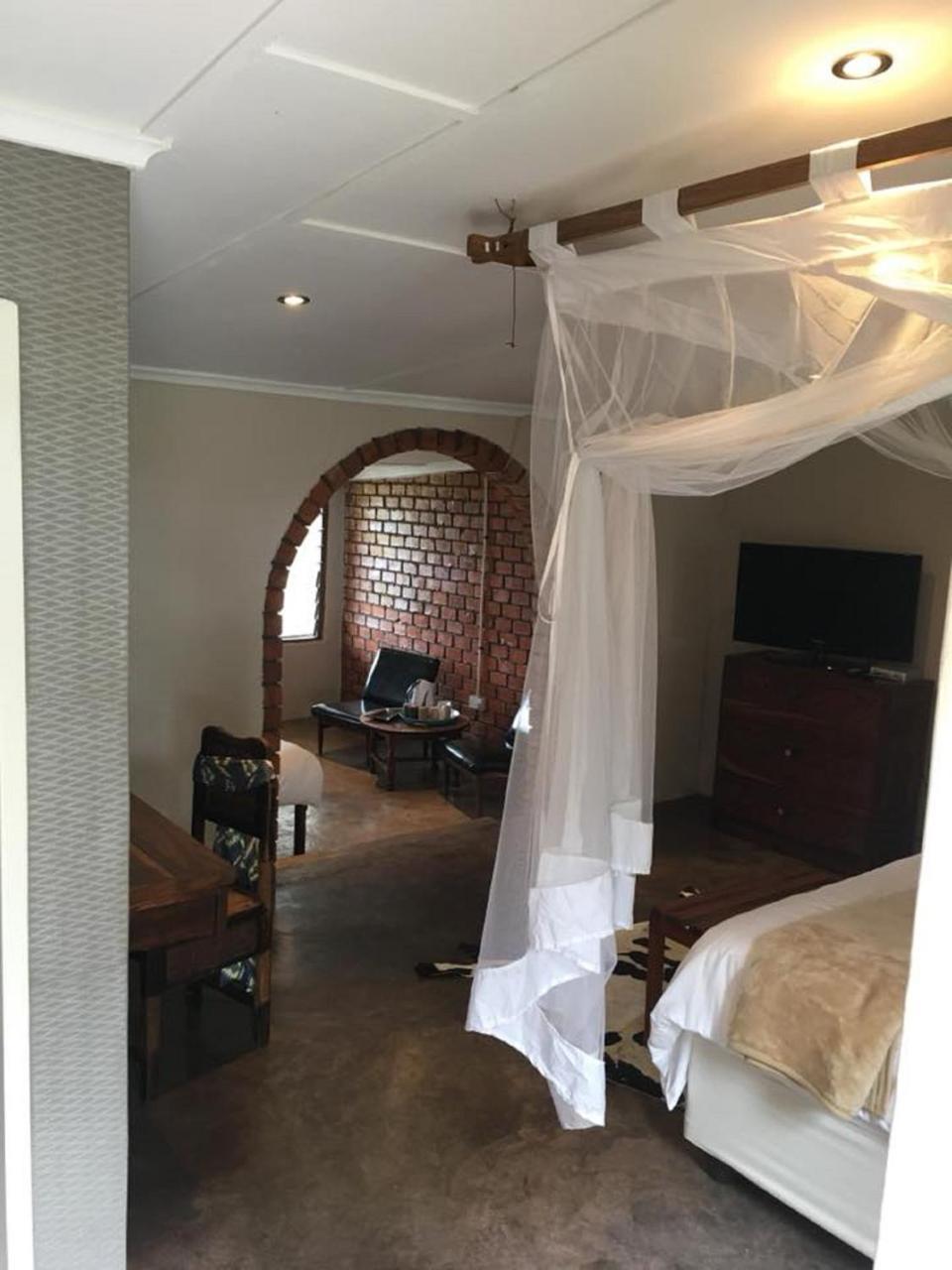 Musungwa Safari Lodge Shanjungu Bagian luar foto
