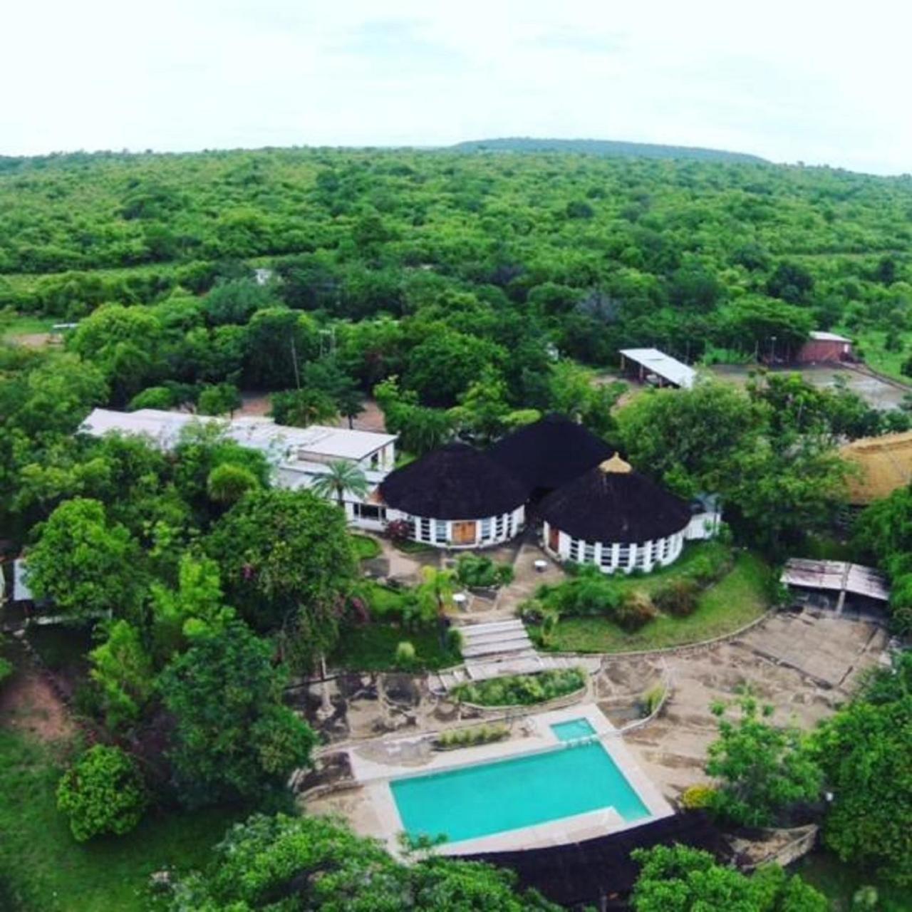 Musungwa Safari Lodge Shanjungu Bagian luar foto