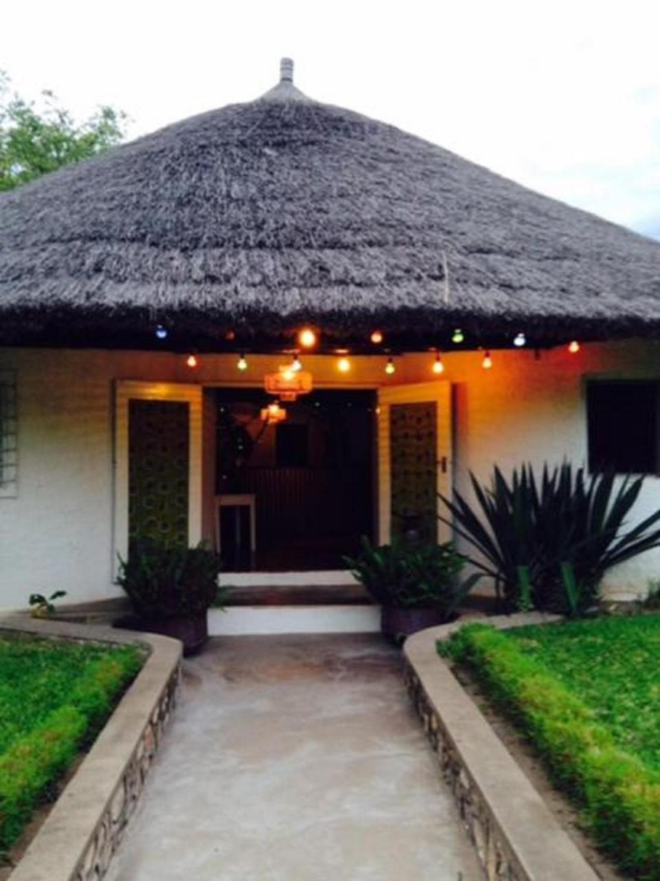 Musungwa Safari Lodge Shanjungu Bagian luar foto